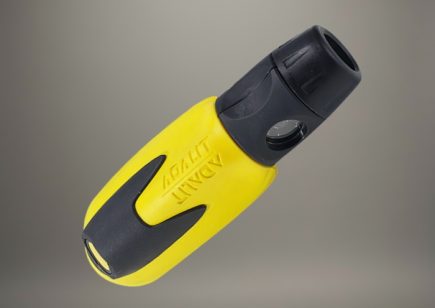 PM-10 FLASHLIGHT