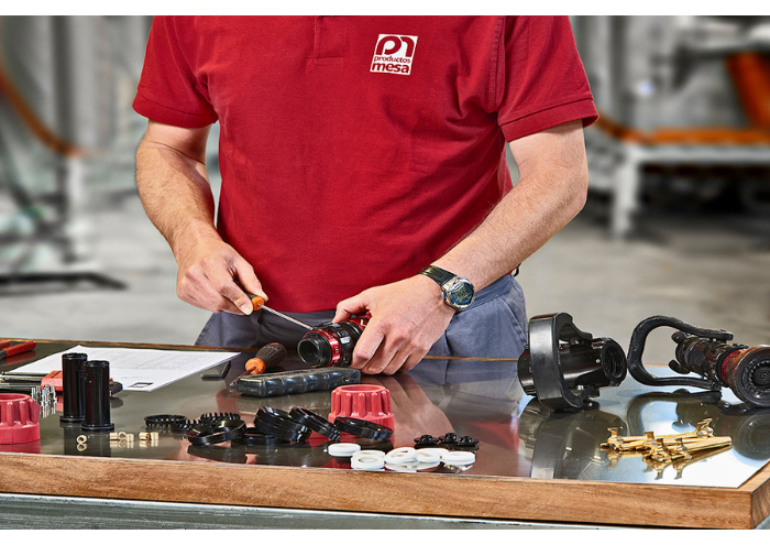 MAINTENANCE OF LANCES AND MONITORS (2)